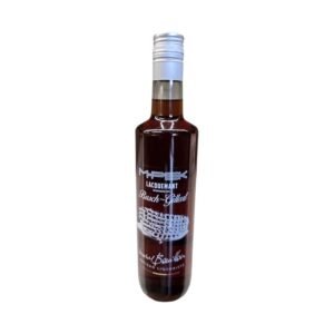 M Pek Lacquemant : bouteille transparente de 70 cl au liquide brun foncé, logo M.PEK et décor blanc